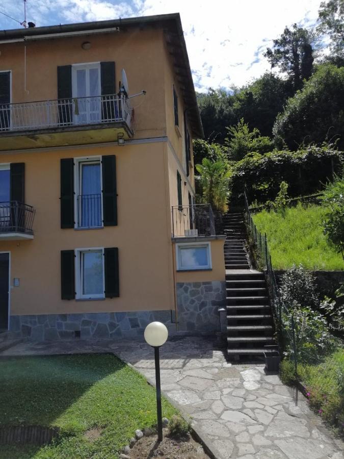 Casa Vittoria Apartment Дервио Екстериор снимка