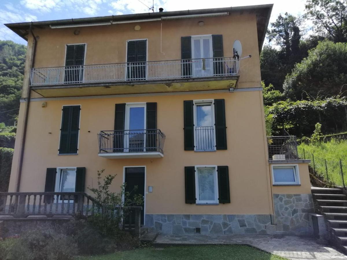 Casa Vittoria Apartment Дервио Екстериор снимка