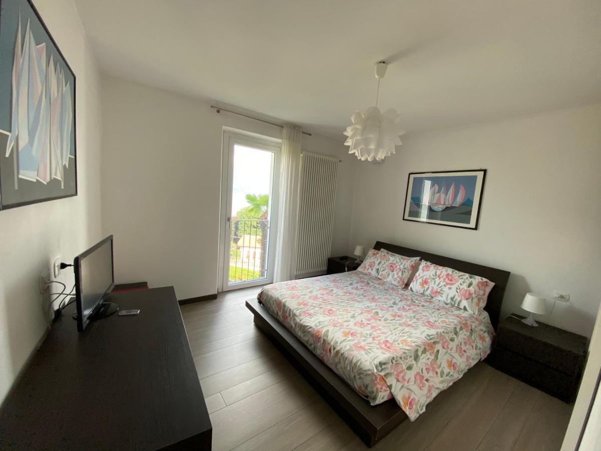 Casa Vittoria Apartment Дервио Екстериор снимка