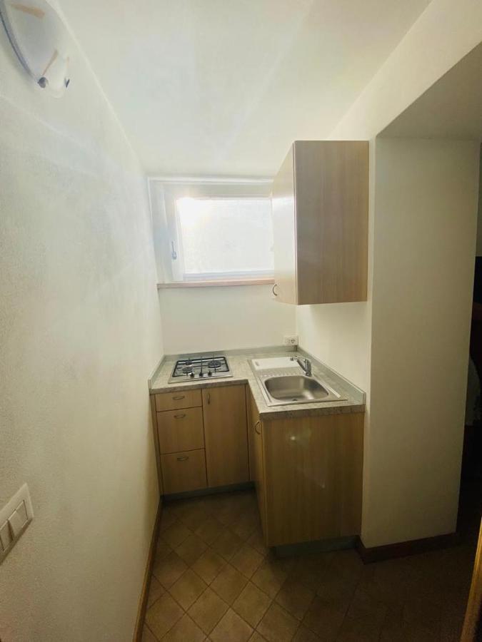 Casa Vittoria Apartment Дервио Екстериор снимка