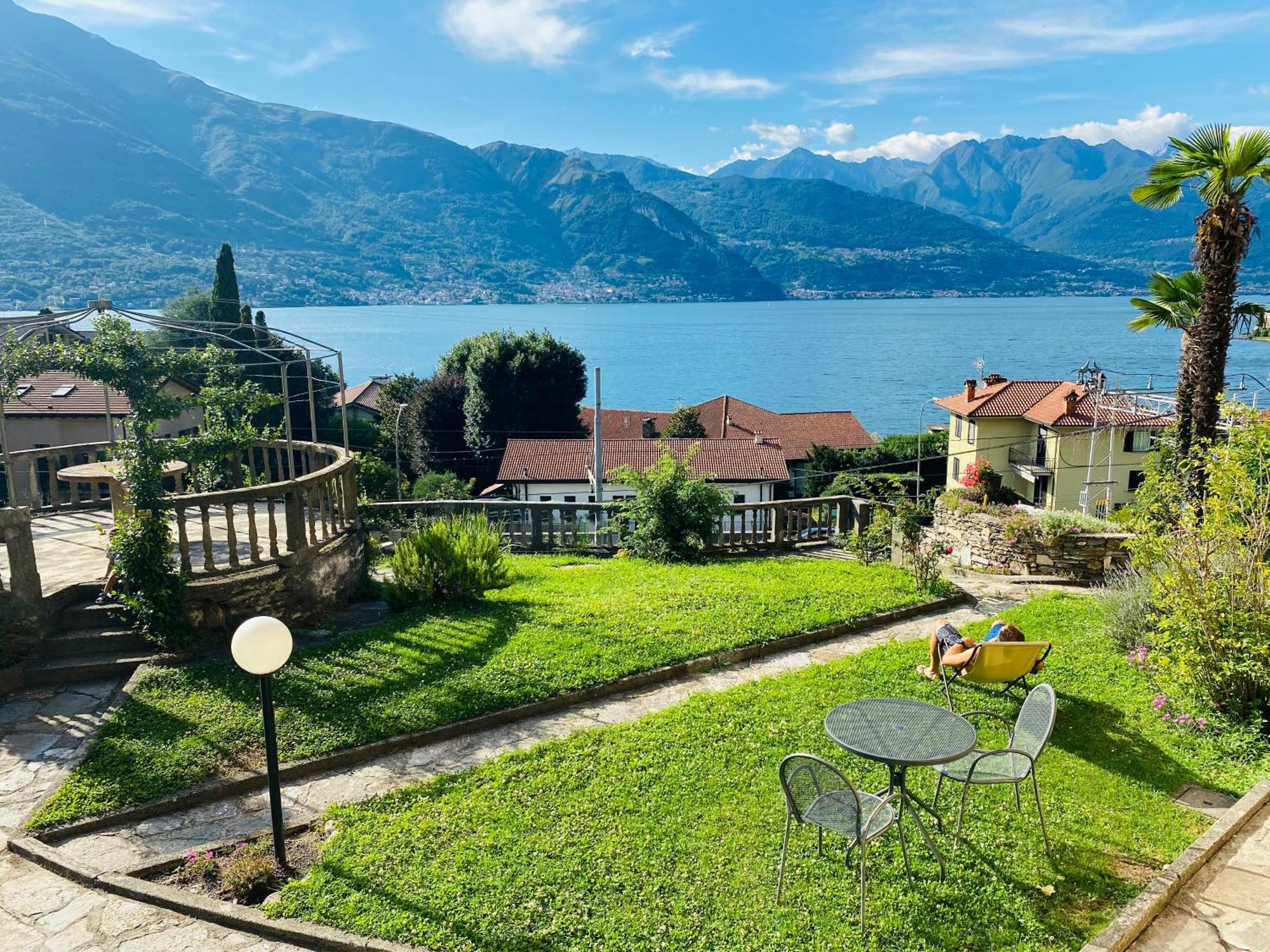 Casa Vittoria Apartment Дервио Екстериор снимка
